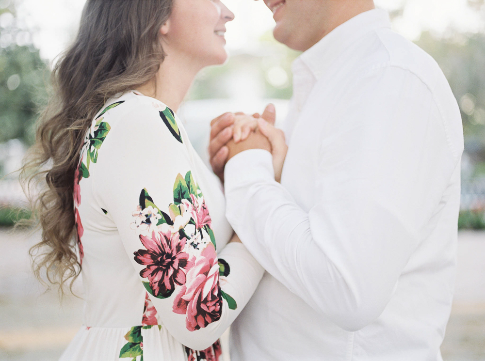 dreamy downtown savannah engagement session