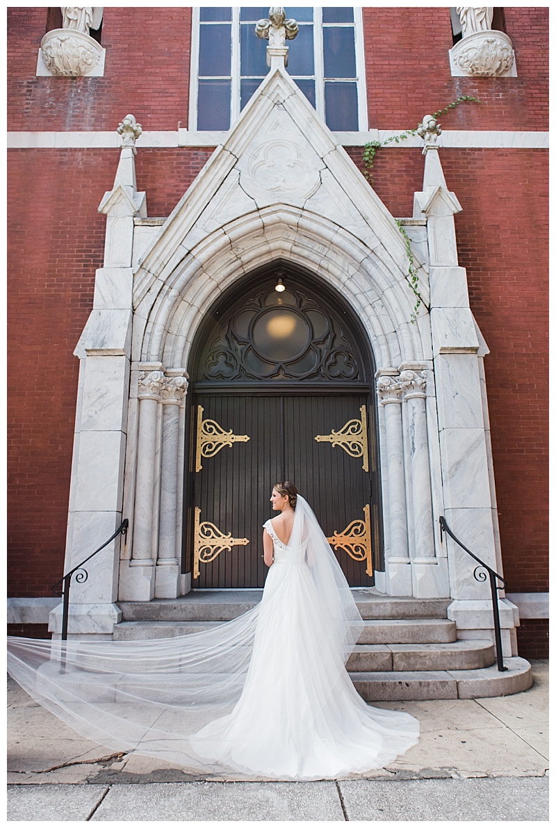 Sacred Heart Wedding Savannah Georgia | Maureen + Daniel